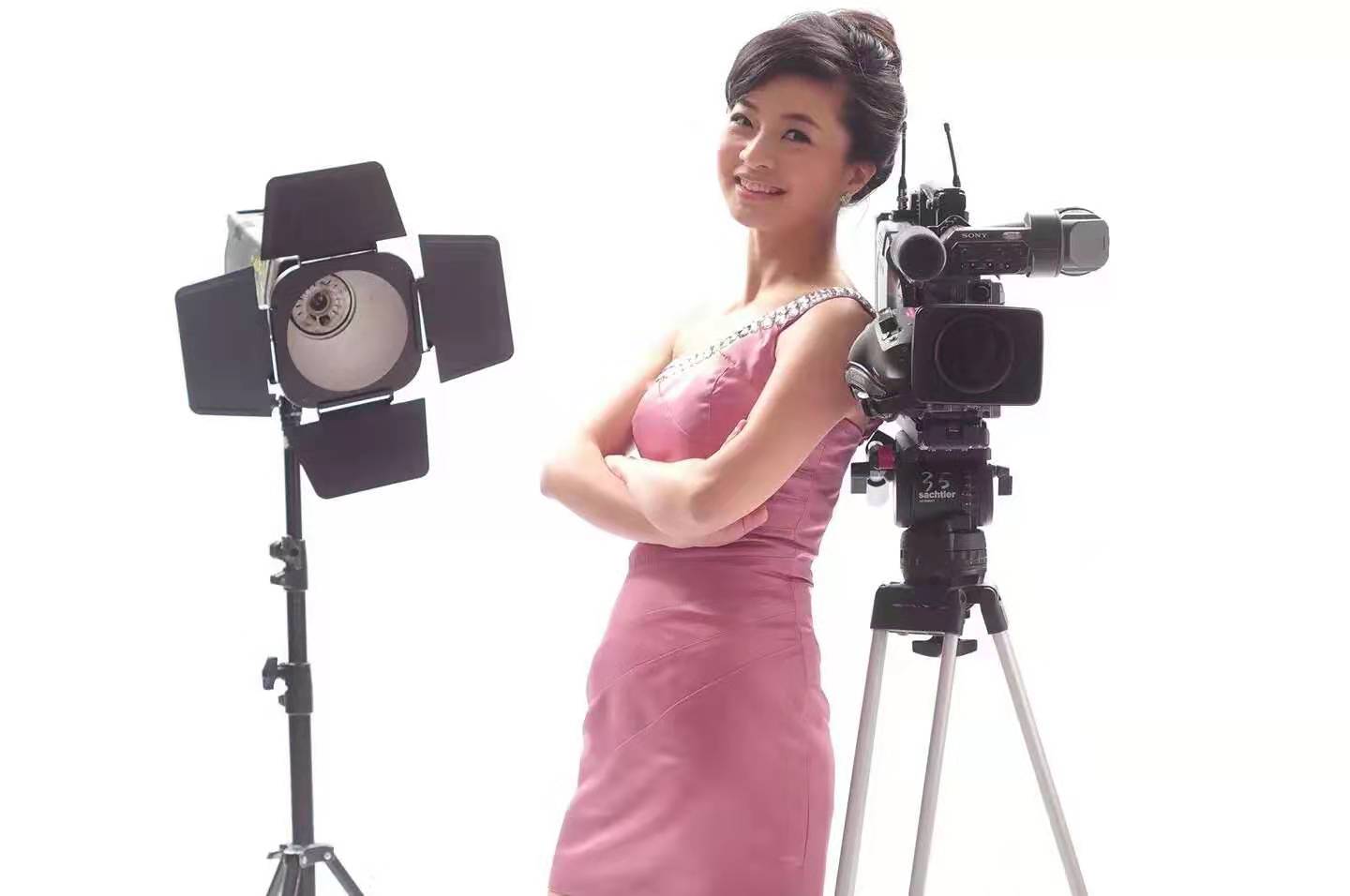 李艳-湖南师范大学新闻与传播学院