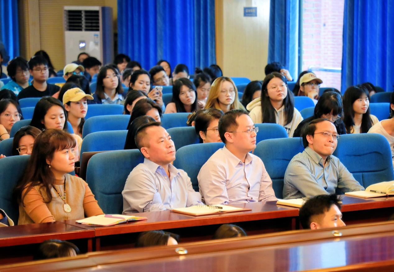 彭兰做客新传院 畅谈智能传播图景与挑战-湖南师范大学新闻与传播学院